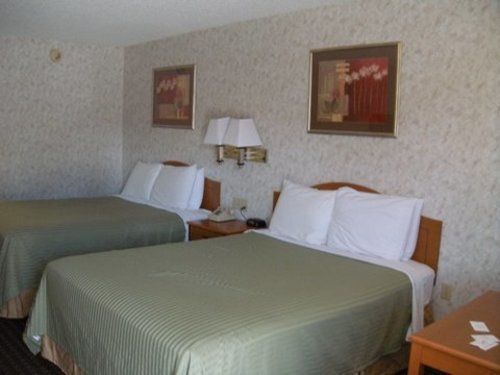 West Motel 2*